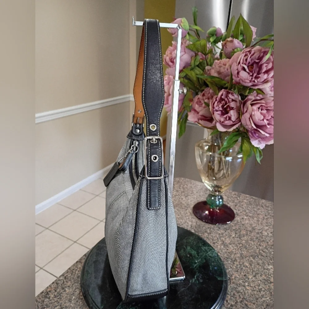 Coach Zoe Hobo Shoulder Bag